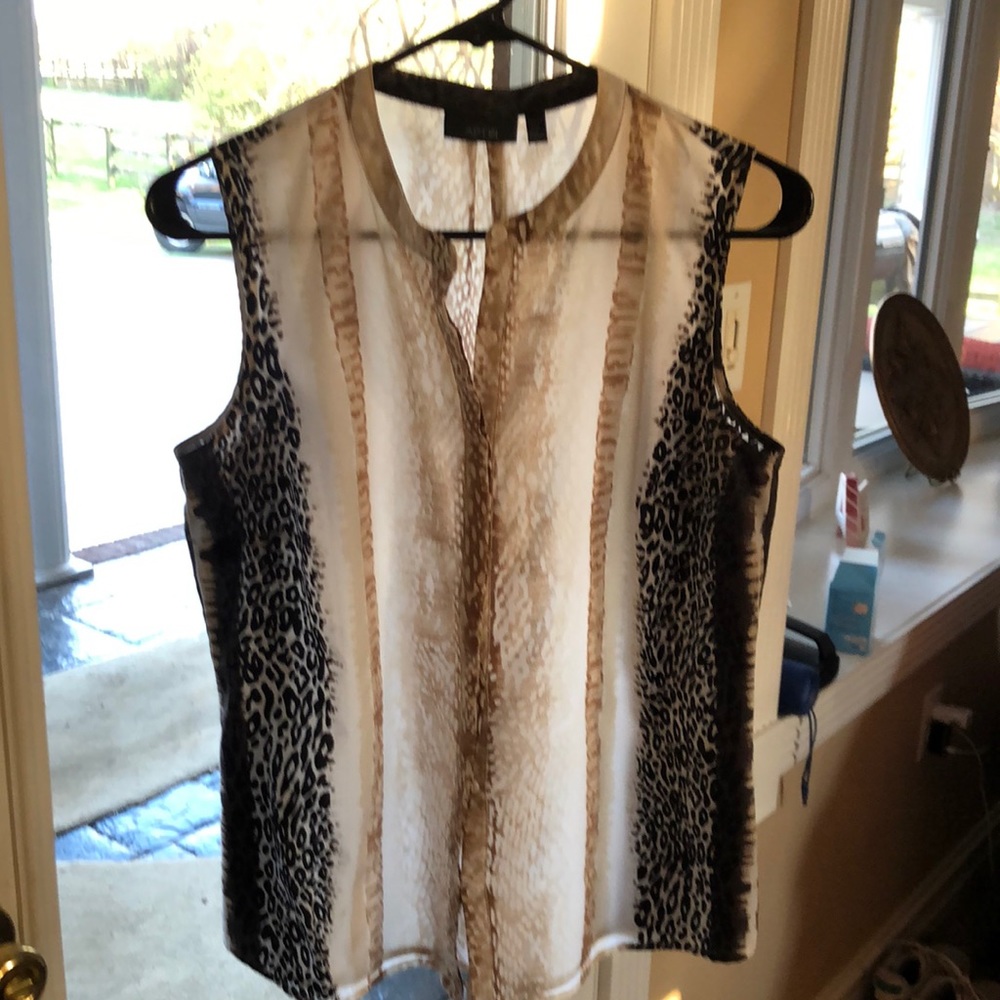 Apt 9 blouse